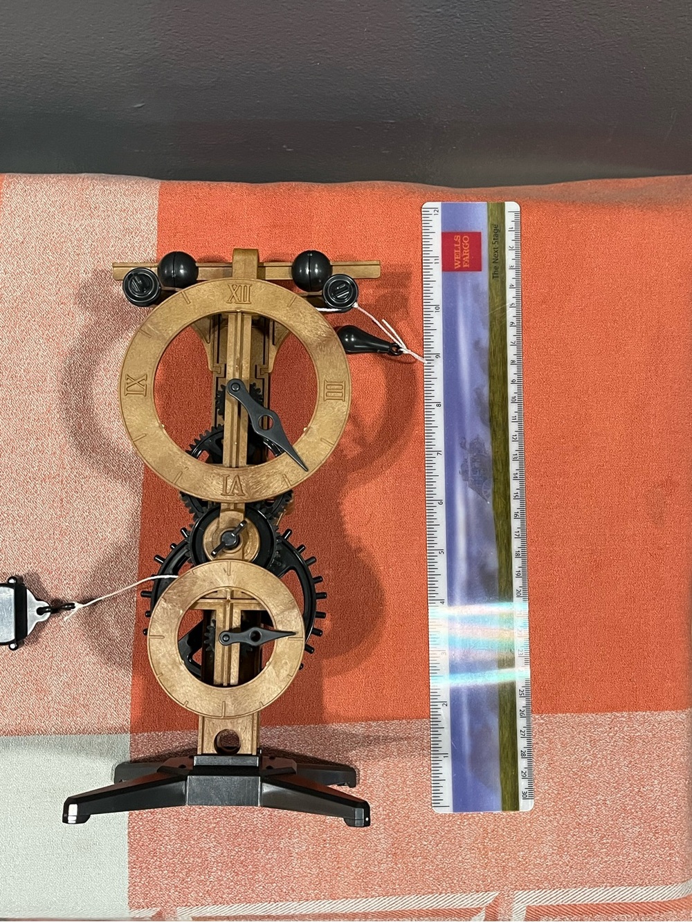 Academy Da Vinci clock Model